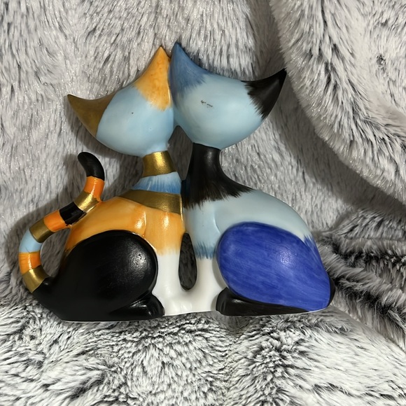 Goebel Rosina Wachtmeister Cat Figurine - Picture 3 of 9